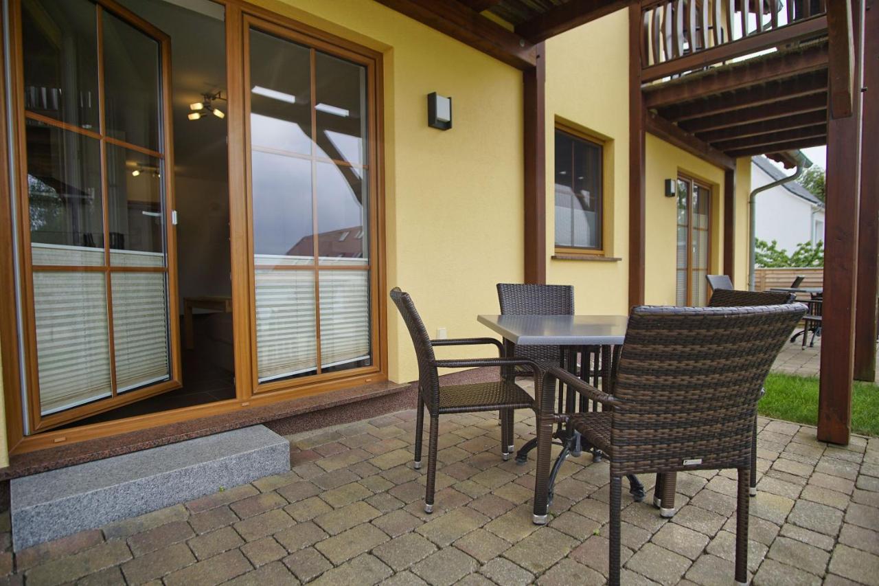 Schicke Fewo Mit Terrasse, Gratis Nutzung Vom Ahoi Erlebnisbad Und Sauna In Sellin - Haus De Niege Wech Fewo 02 Thiessow Luaran gambar